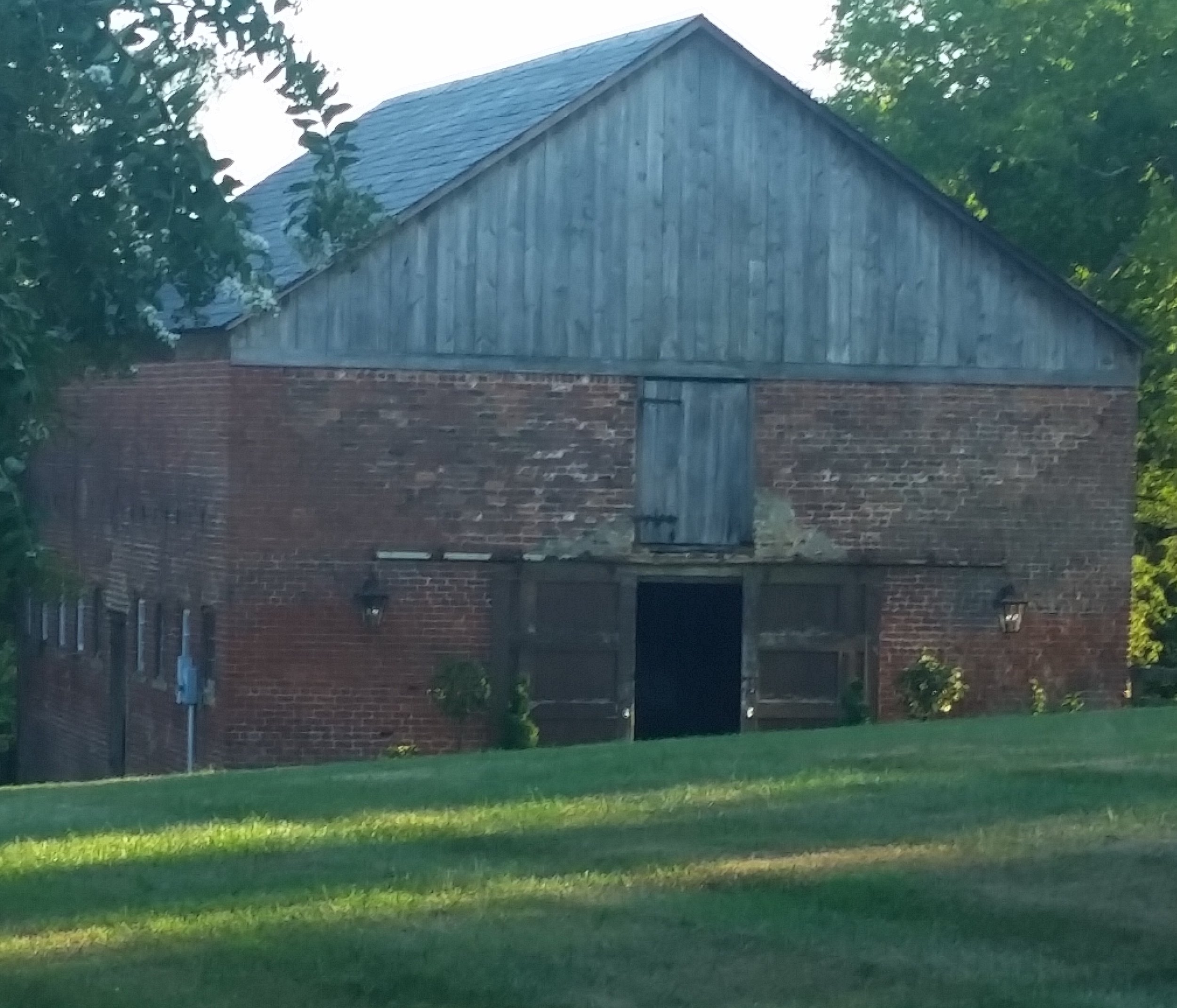 Front entry before renovation